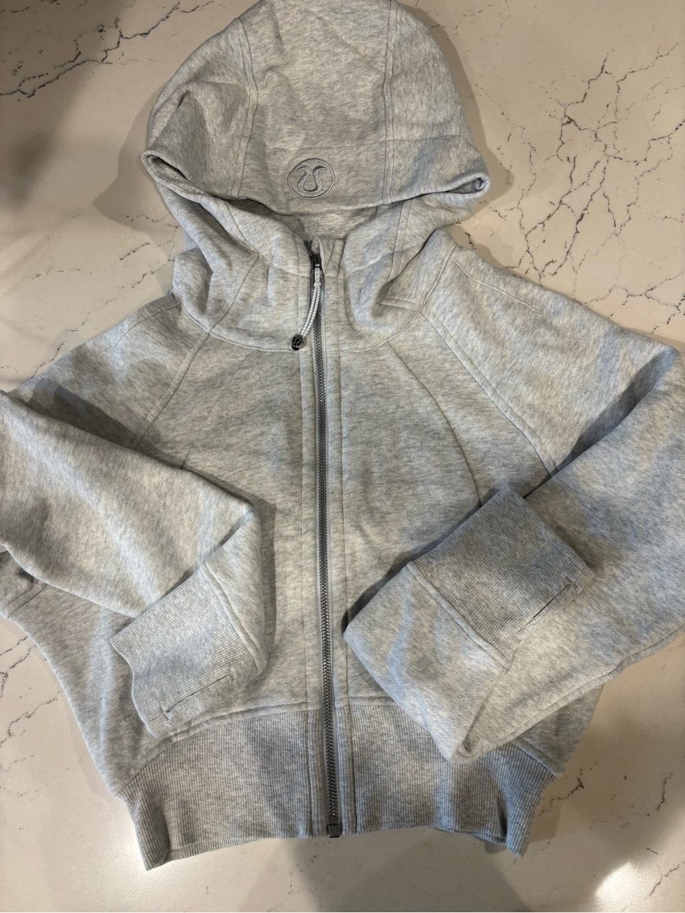 lululemon athletica Light Gray Full-Zip Cropped Hoodie Hooded Sweatshirt Sz 4 🔥🔥